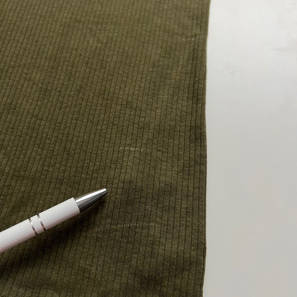 AVA & VIV Women's 1X Olive Green Ribbed Knit Short Sleeve Crew Neck T-Shirt - Picture 6 of 7